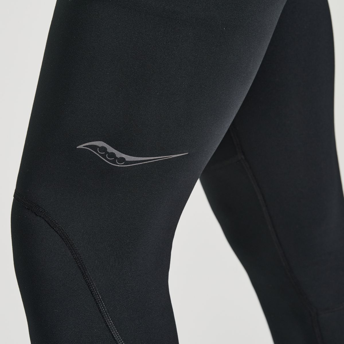 Solstice Tight, Black, dynamic 3