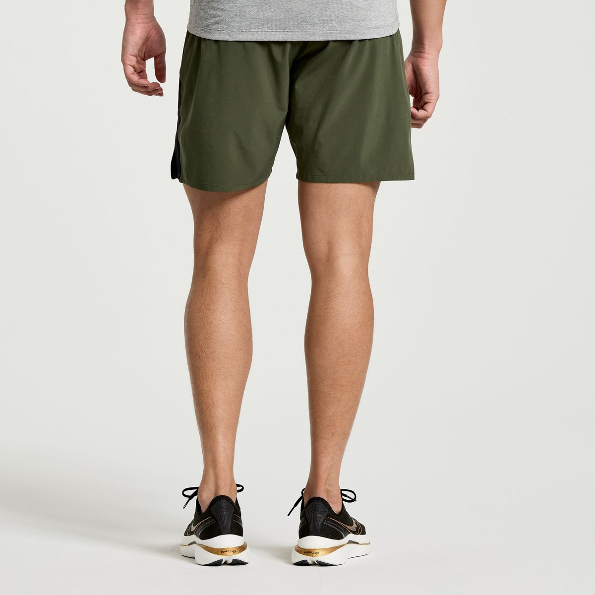 Outpace 7" Short, Climbing Ivy, dynamic 5