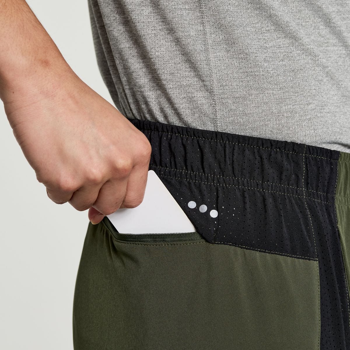 Outpace 7" Short, Climbing Ivy, dynamic 6