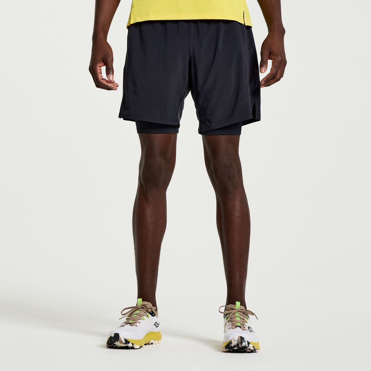 Saucony hot sale mens shorts