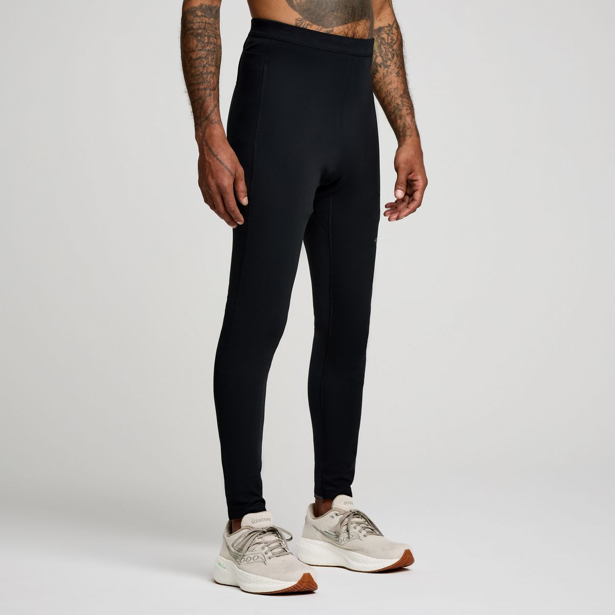 Saucony pants deals white