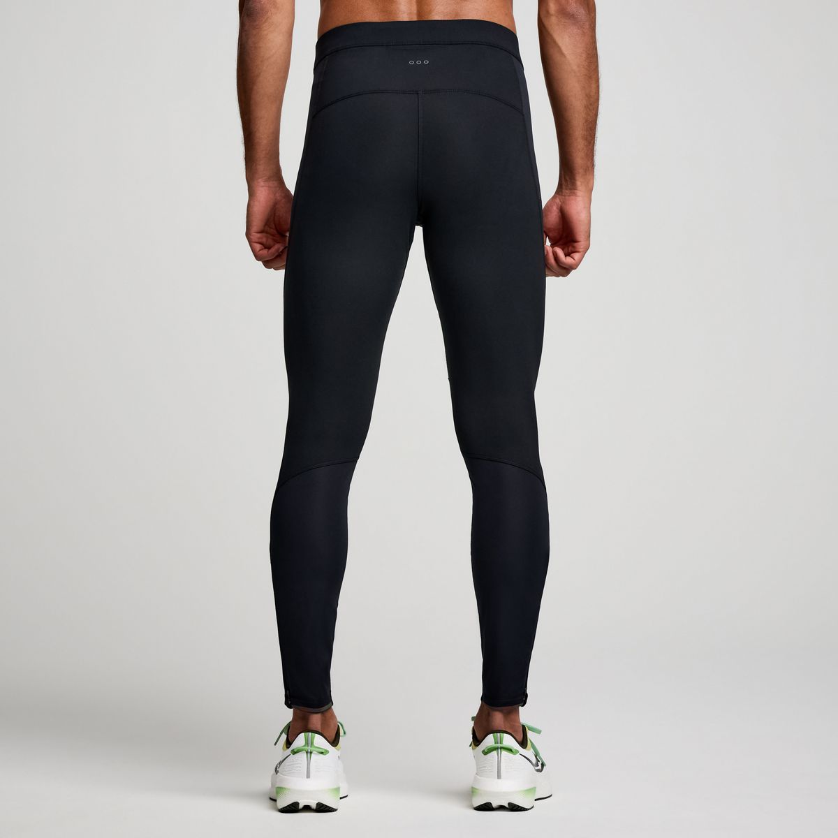 Hurricane Tight, Black, dynamic 2