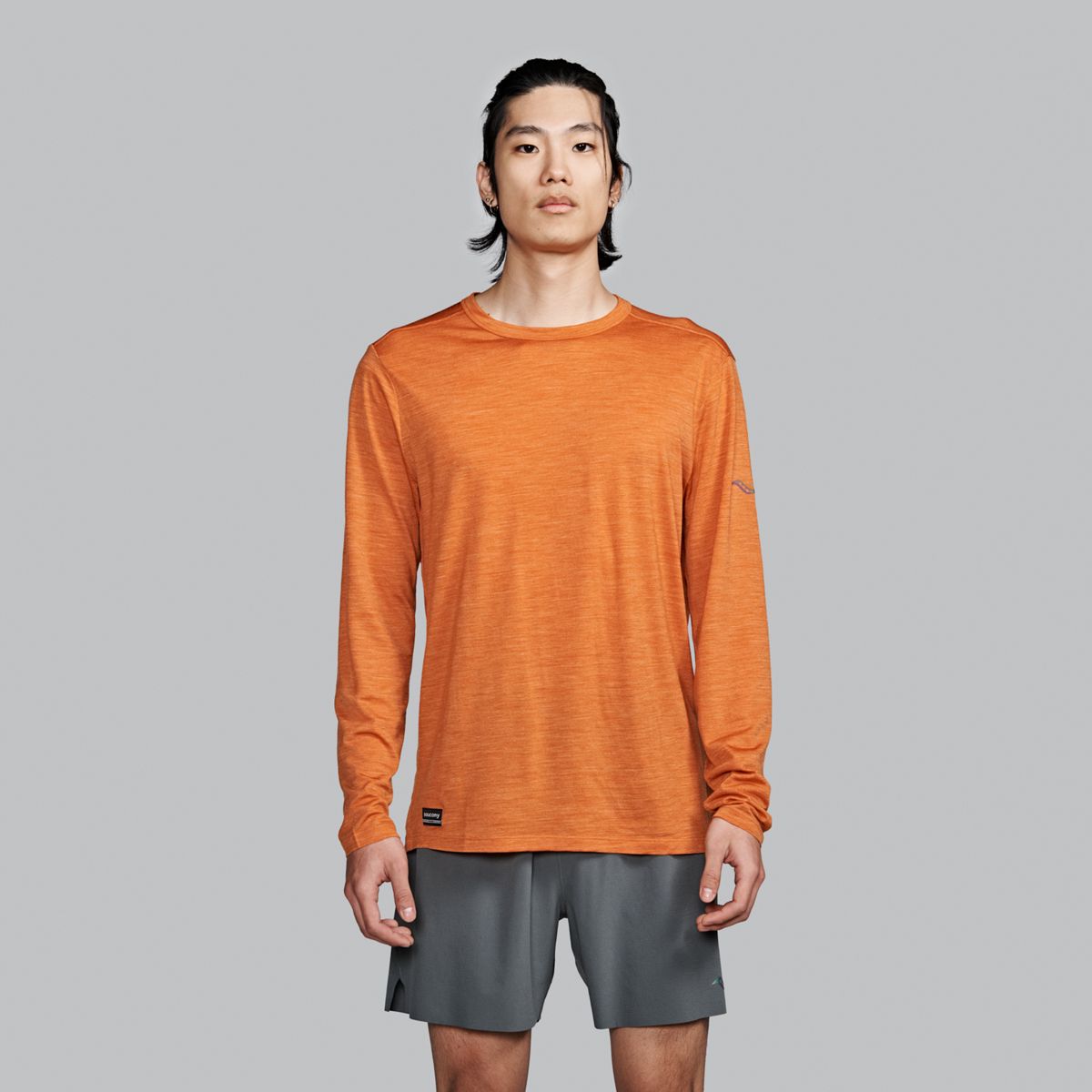 Peregrine Merino Long Sleeve, Amber Heather, dynamic