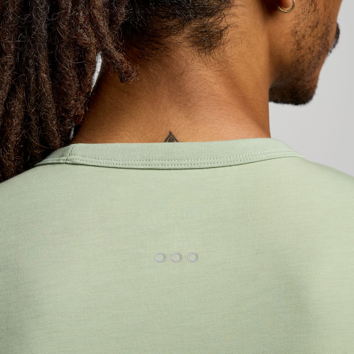 Triumph Short Sleeve, Sage, dynamic 4