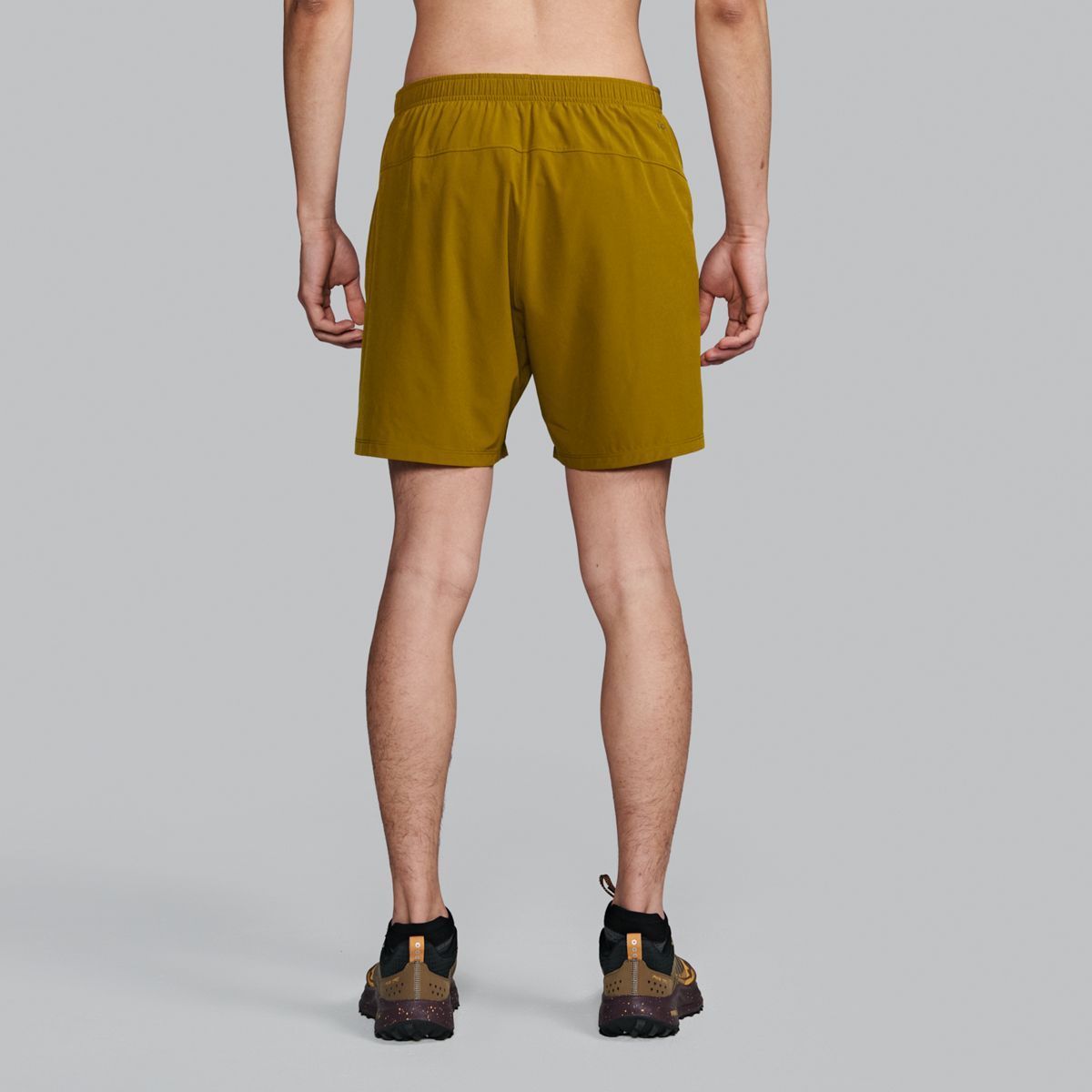 Outpace 5" Short, Kodiak, dynamic 2