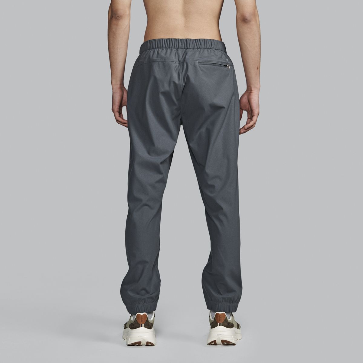 Metro Pant, Shadow, dynamic 2