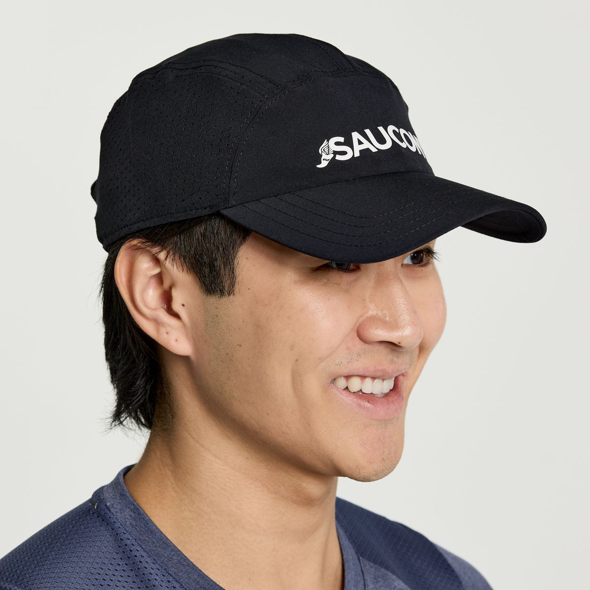 Outpace Hat, Black, dynamic