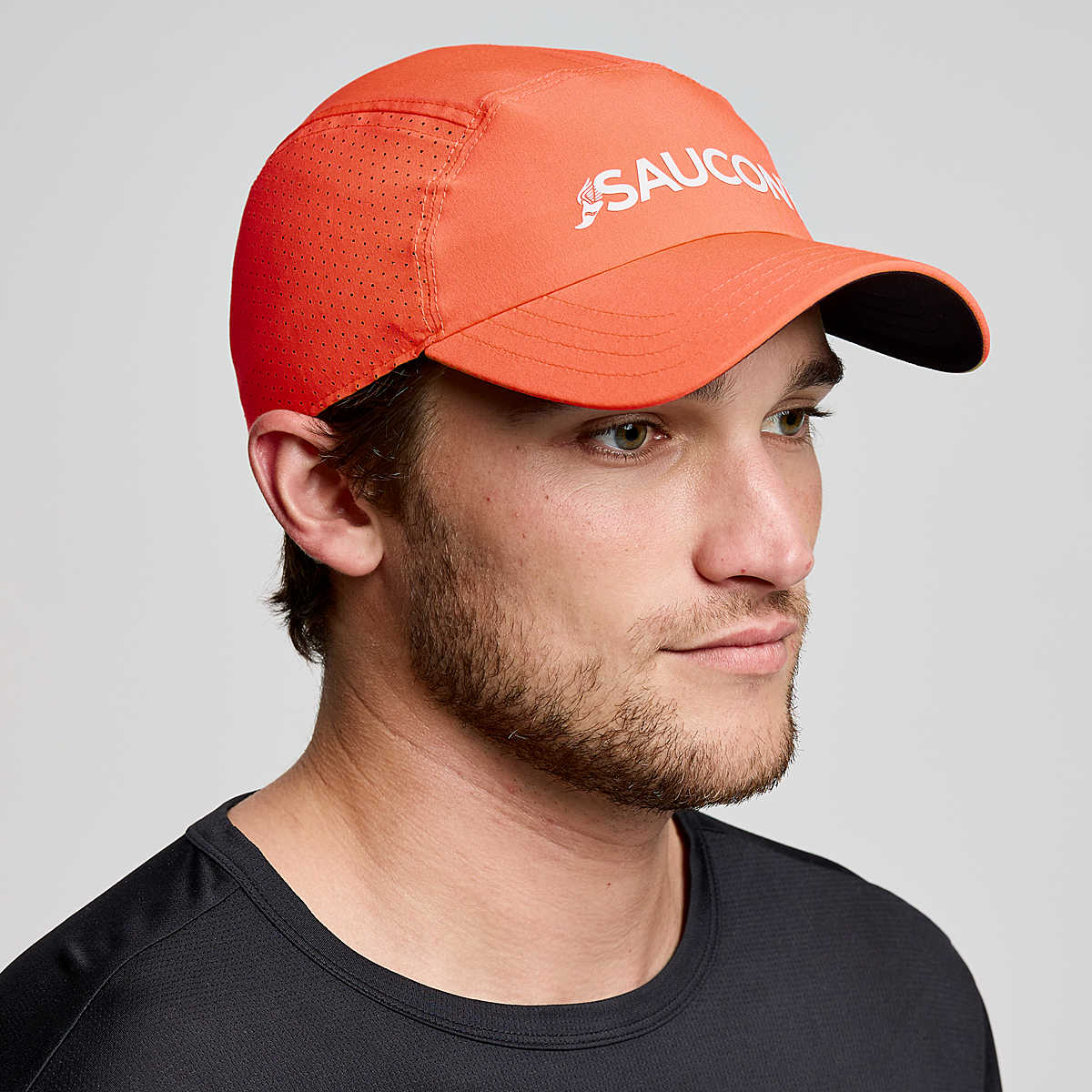 Outpace Hat, ViZiRed, dynamic 1