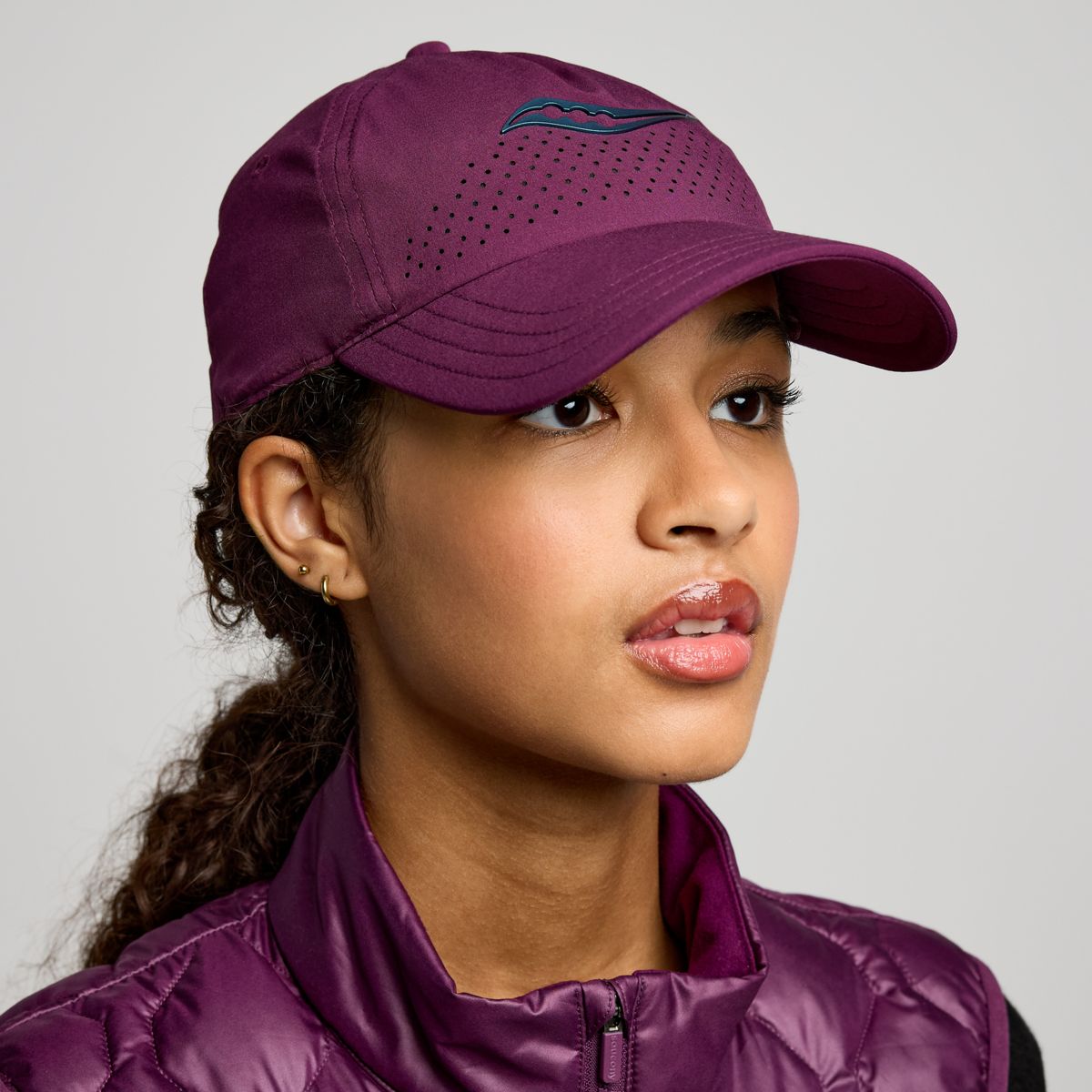 Outpace Petite Hat, Eggplant, dynamic