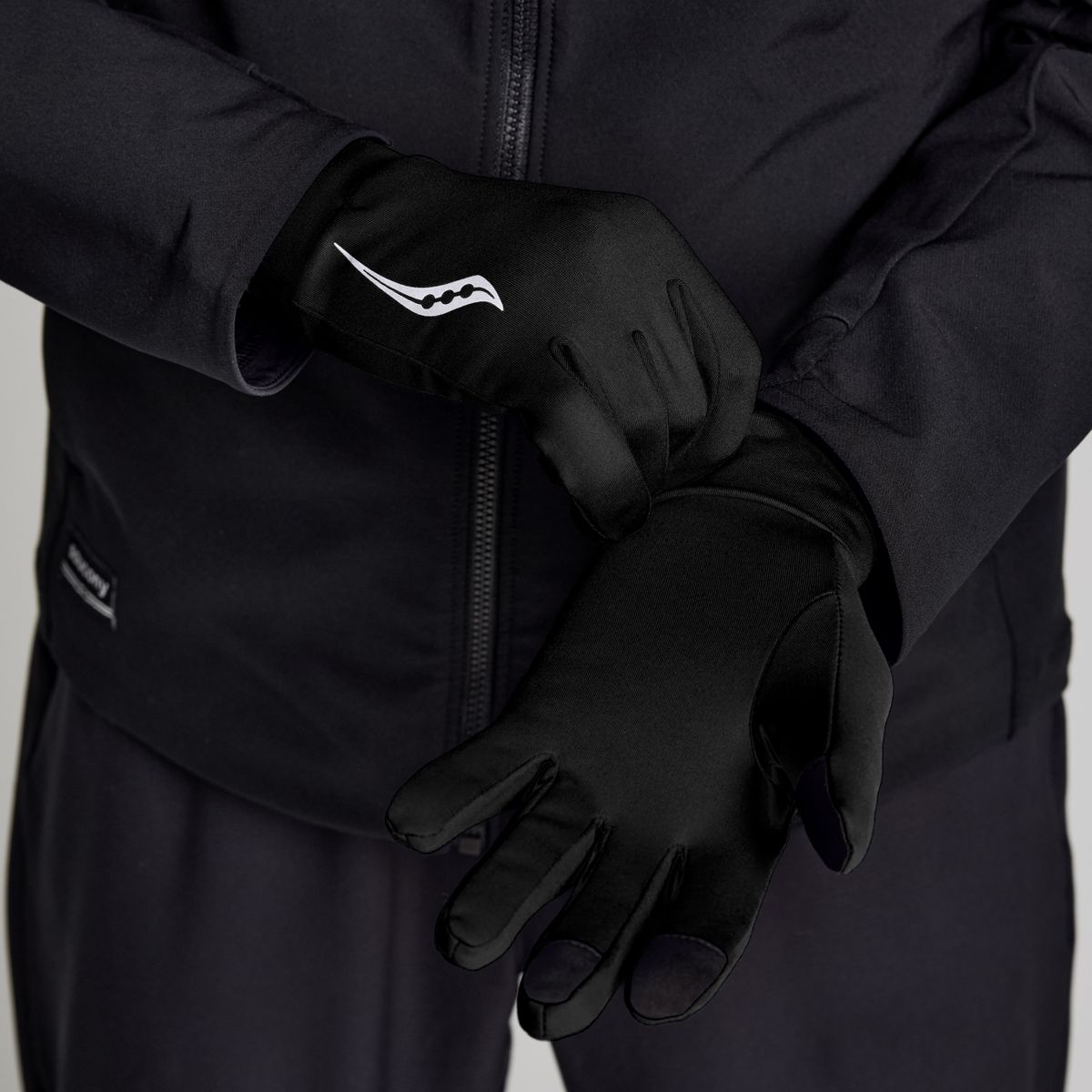 Hurricane Glove, Black, dynamic