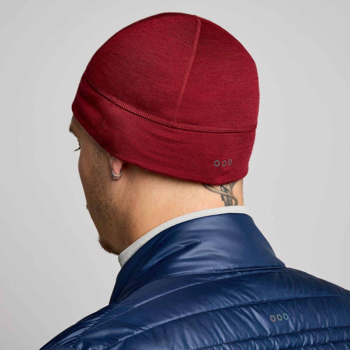 Peregrine Merino Beanie, Currant, dynamic 2