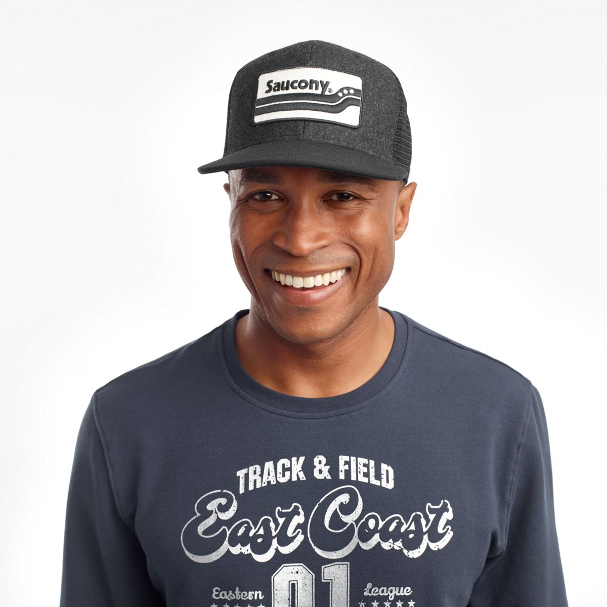 saucony clothing
