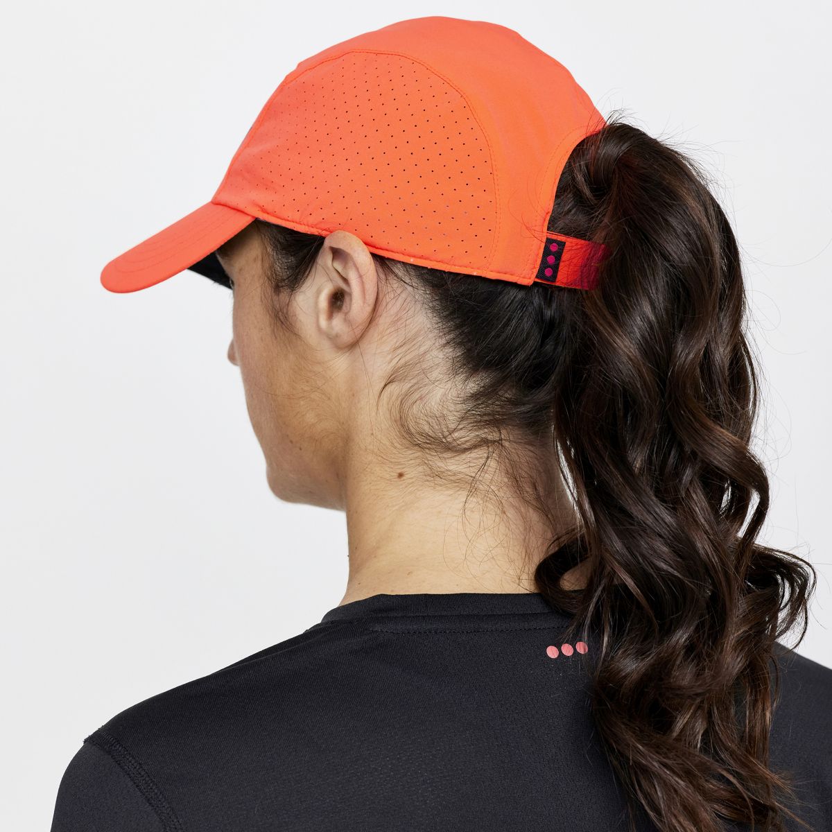 Outpace Hat, ViZiOrange, dynamic 4