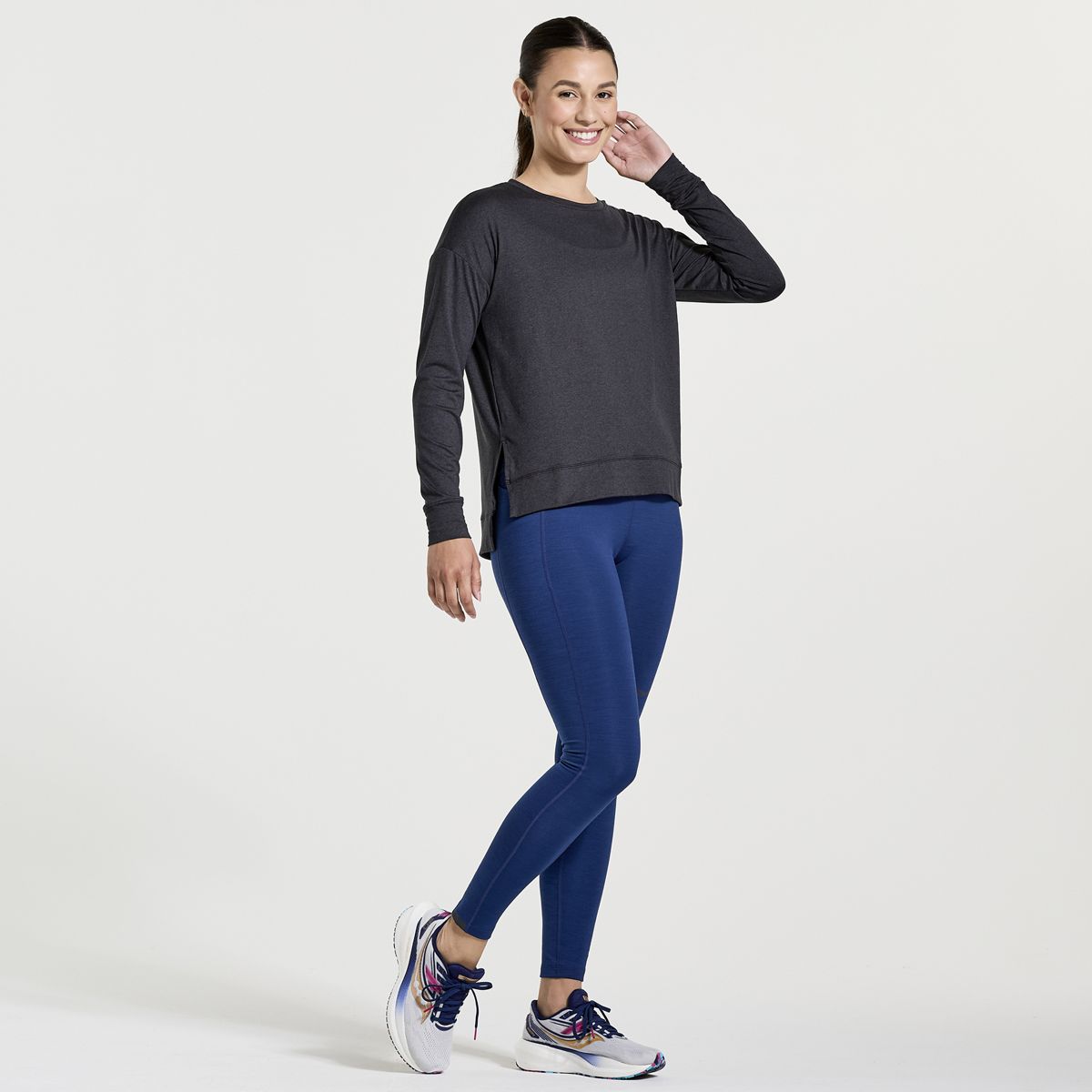 Sunday Layer Top, Black Heather, dynamic 5