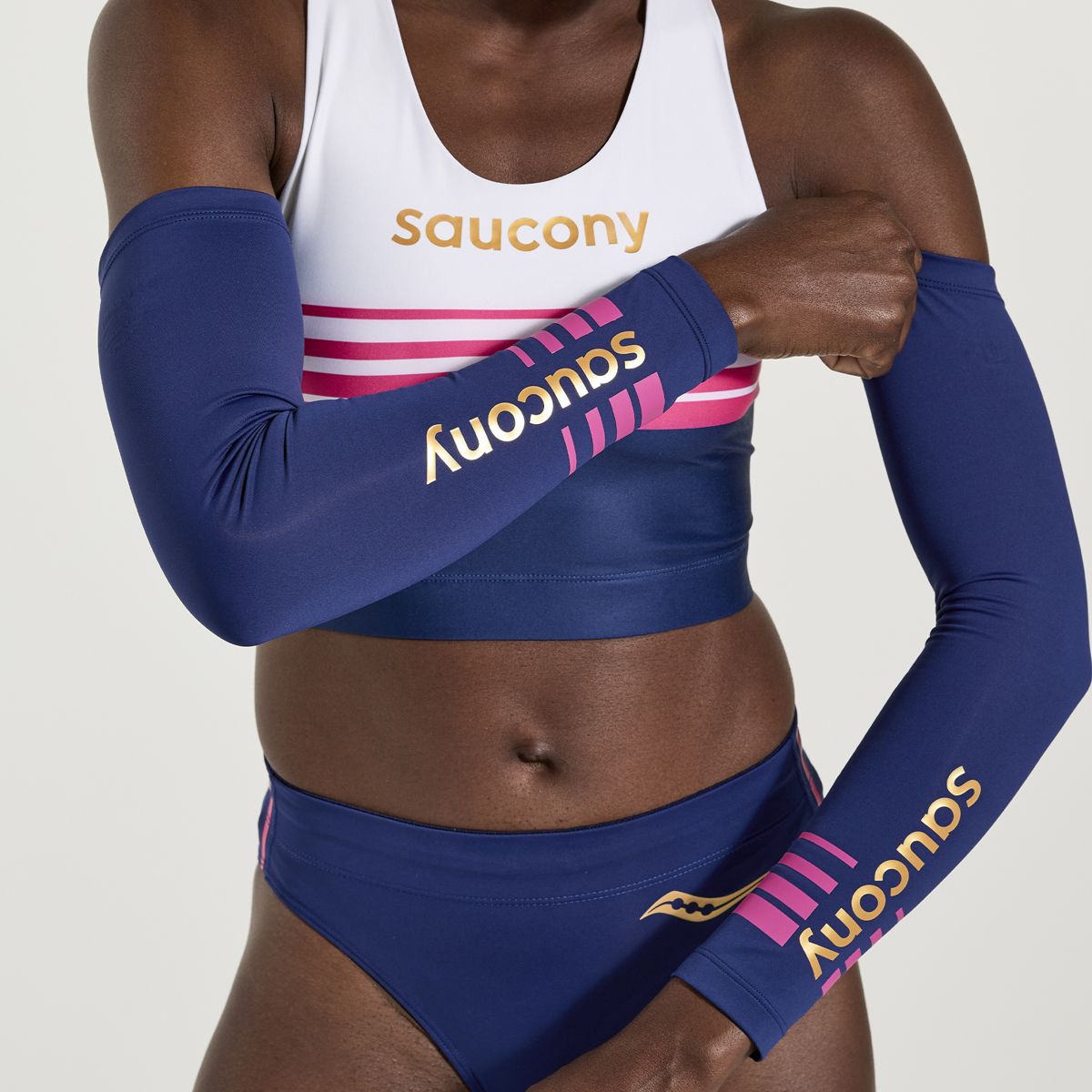 Saucony Elite Arm Sleeves, Sodalite, dynamic