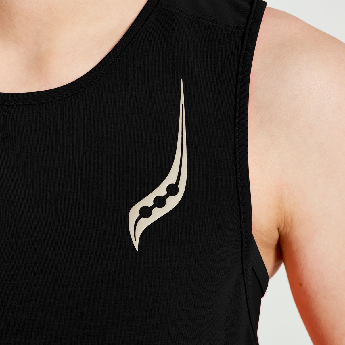 Pinnacle Crop Tank, Black, dynamic 4