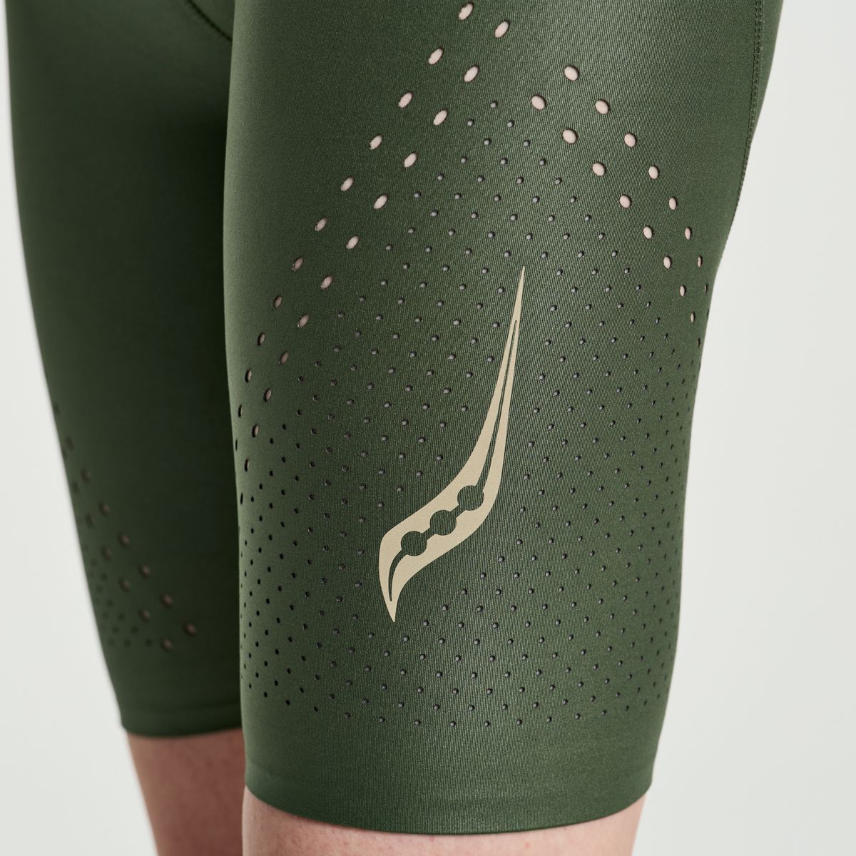 Pinnacle 8" Tight Short, Climbing Ivy, dynamic 7