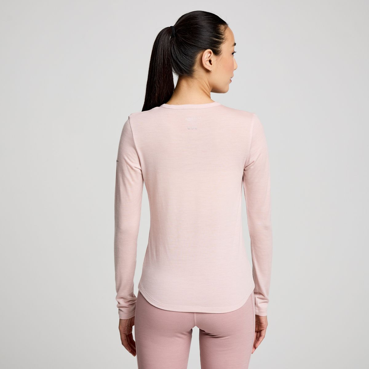 Peregrine Merino Long Sleeve, Smoke Heather, dynamic 2