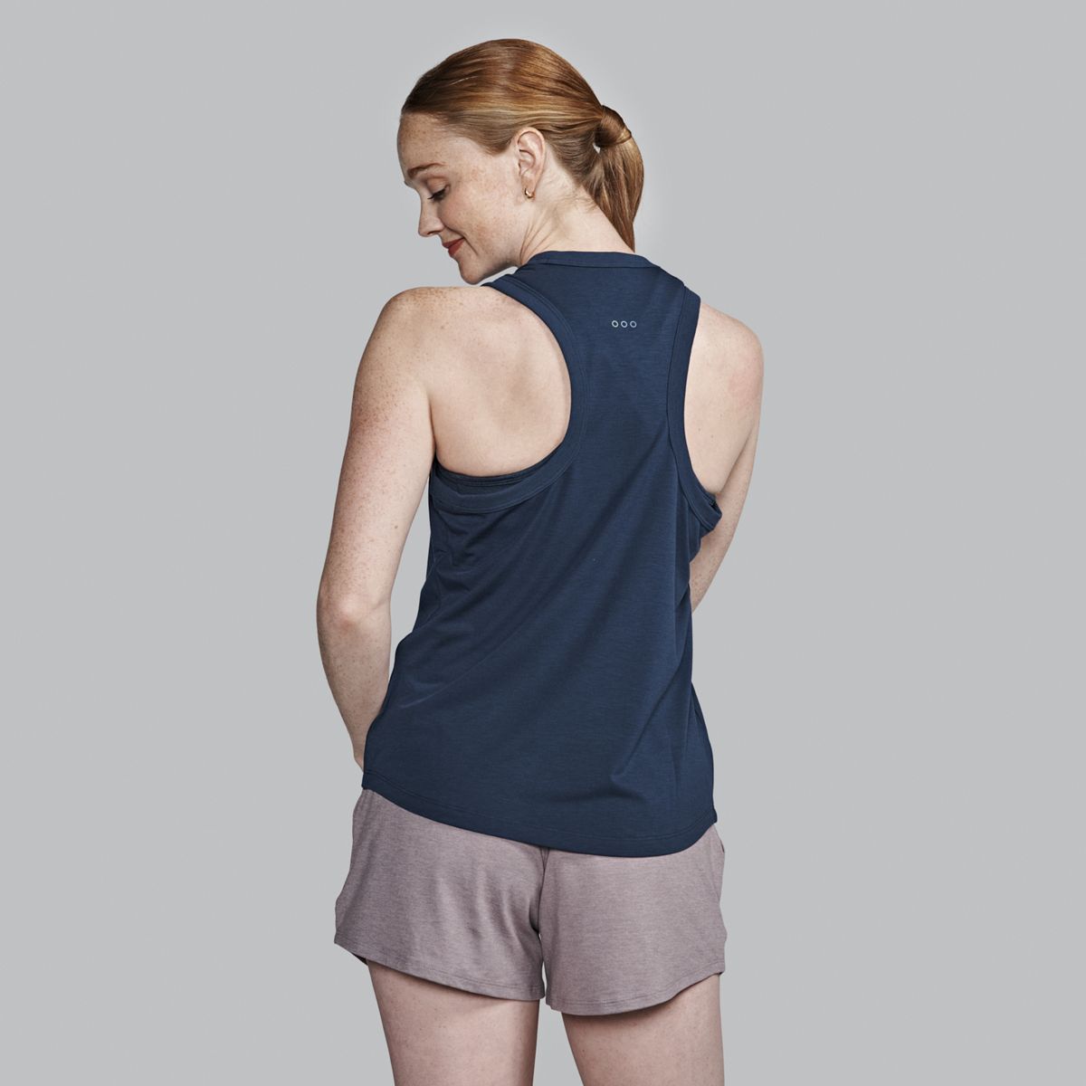 Triumph Tank, Navy, dynamic 2