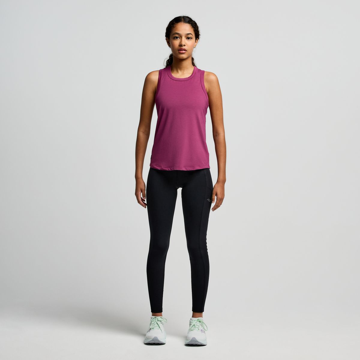 Triumph Tank, Plum, dynamic 3