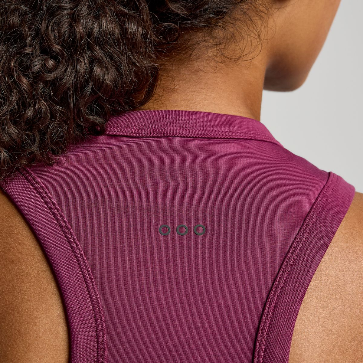 Triumph Tank, Plum, dynamic 4