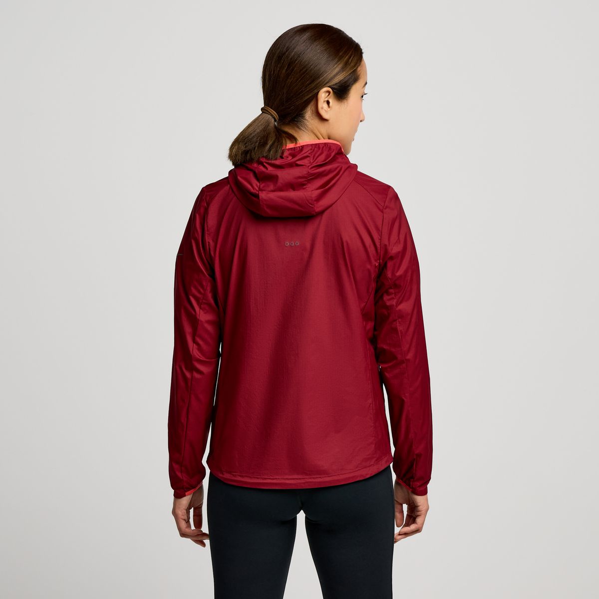 Peregrine Packaway Jacket, Currant, dynamic 2