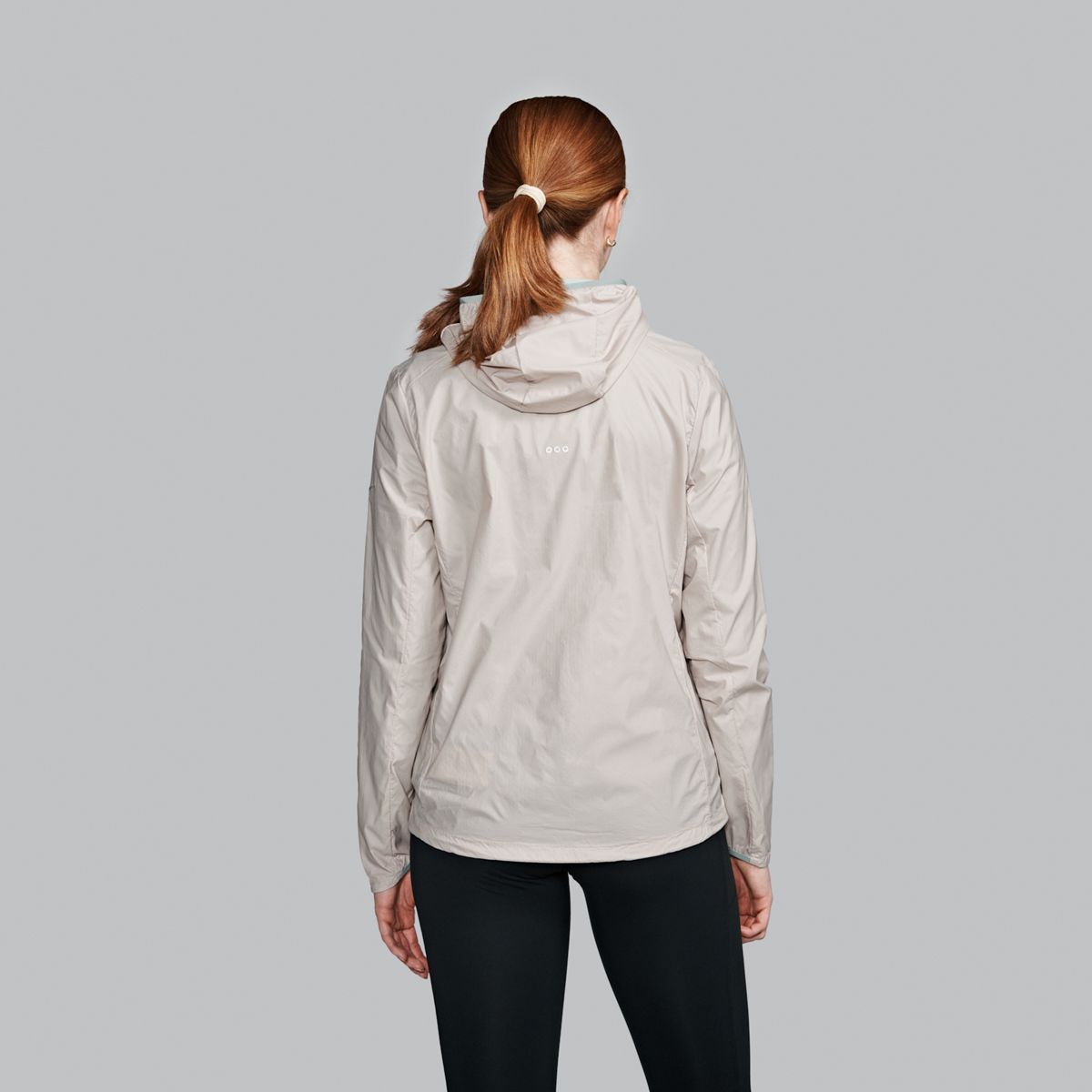 Peregrine Packaway Jacket, Oat, dynamic 2