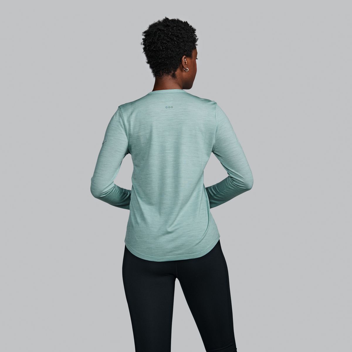 Triumph Long Sleeve, Aloe, dynamic 2