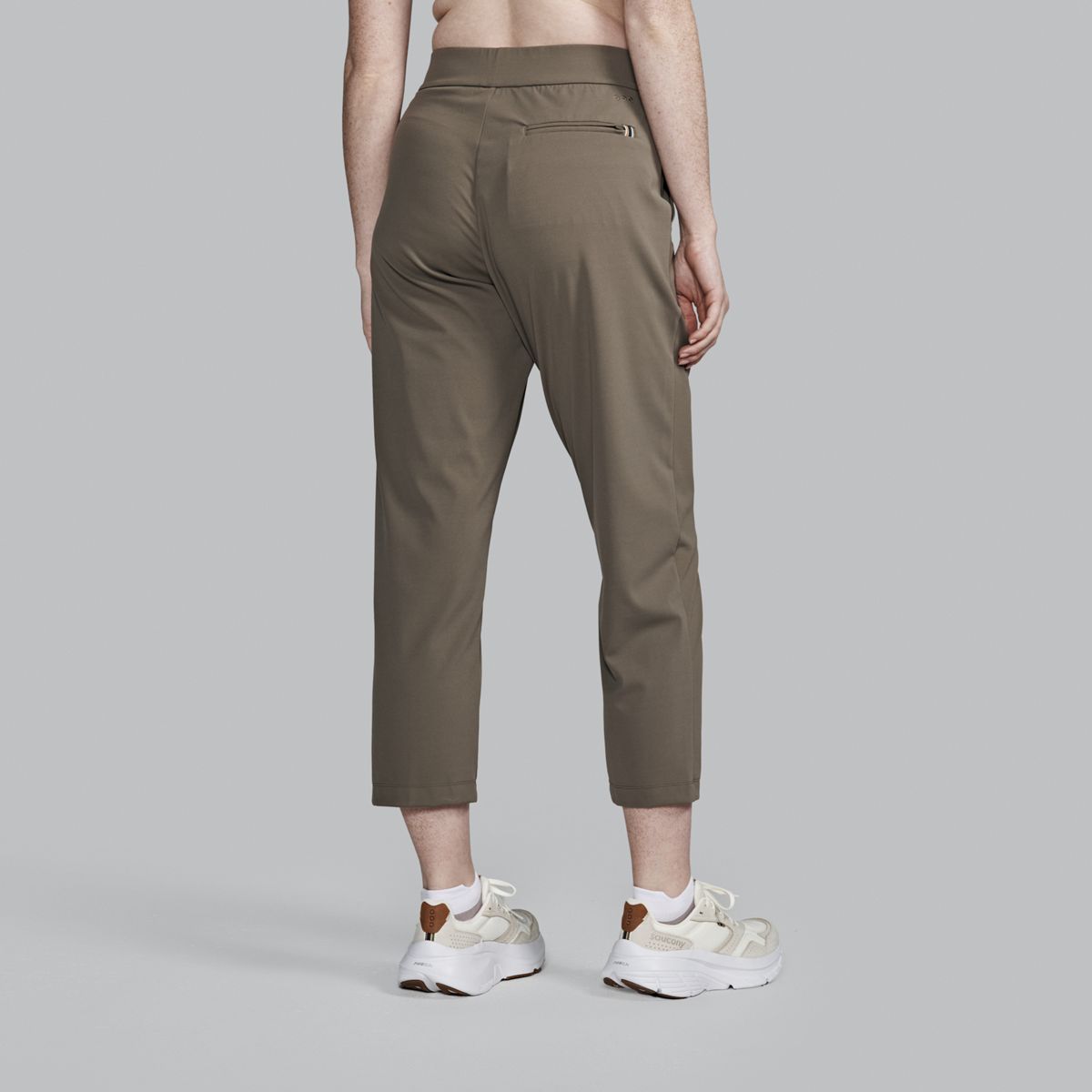Metro Pant, Walnut, dynamic 2