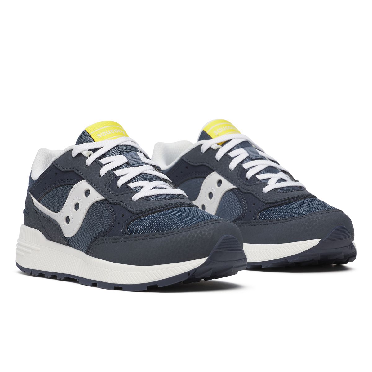 Eclipse KDZ Sneaker, Navy/White, dynamic 2