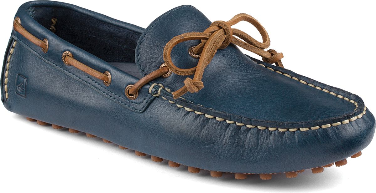 sperry driving moccasins