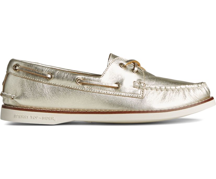 Gold Cup Authentic Original Montana Boat Shoe, GOLD, dynamic 1