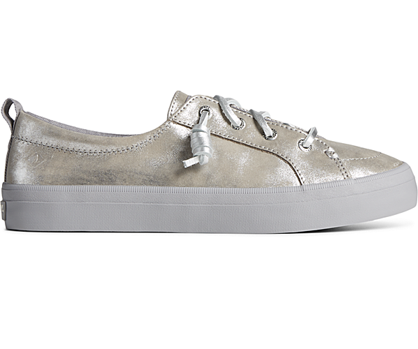 Crest Vibe Shimmer Leather Sneaker, Silver, dynamic