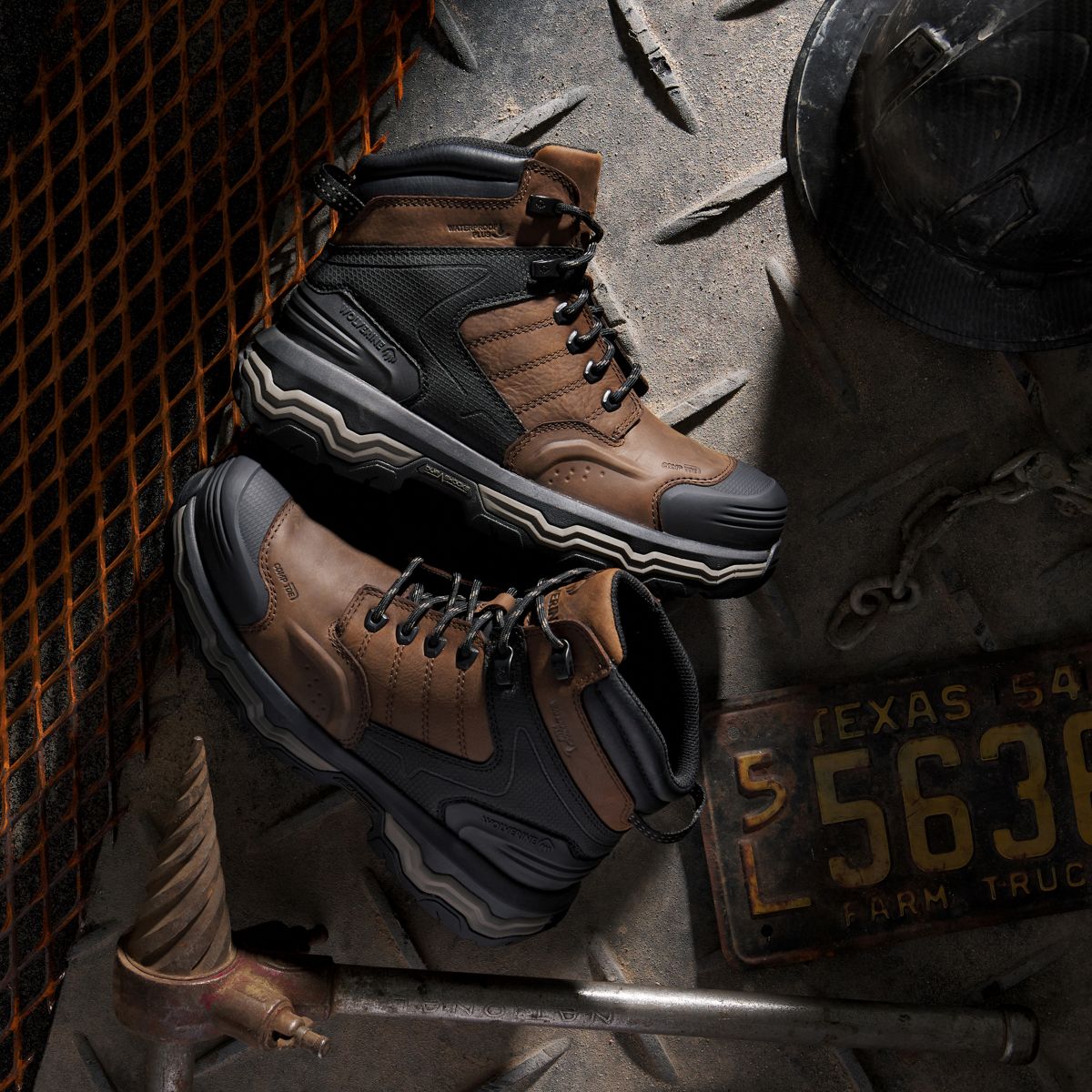 Alpha ft Wolverine Infinity System 6" CarbonMax® Work Boot, Dark Coffee, dynamic 2