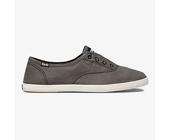Chillax Washable Slip On Sneaker, Charcoal, dynamic