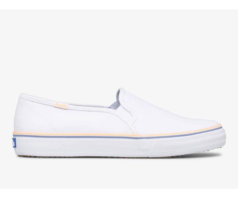 Double Decker Canvas Slip On Sneaker, White Coral, dynamic 1