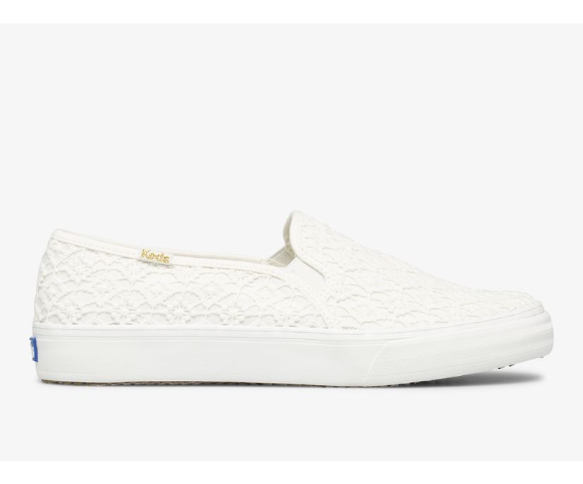 Double Decker Crochet Slip On Sneaker, White, dynamic 1