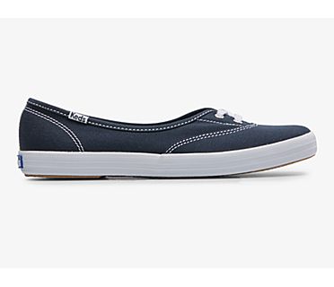 The Mini Canvas Slip On Sneaker, Navy, dynamic