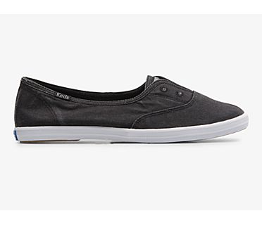 Chillax Mini Twill Slip On Sneaker, Black, dynamic