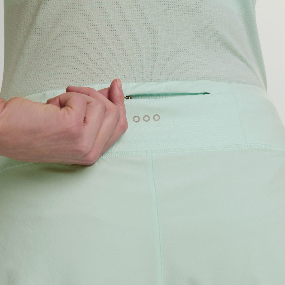 Outpace 2.5" Split Short, Aqua, dynamic 6