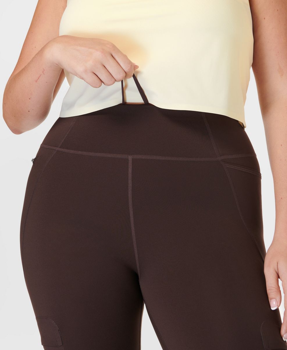 Ascend Power Cargo Workout Legging X Sweaty Betty, Cacao Brown, dynamic 6