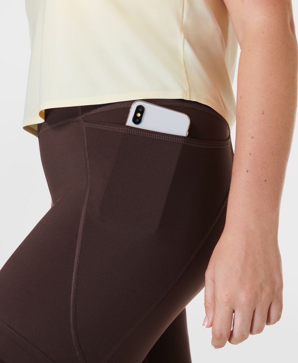 Ascend Power Cargo Workout Legging X Sweaty Betty, Cacao Brown, dynamic 4